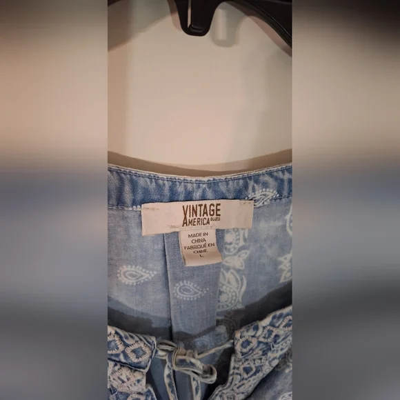 Vintage America Blues Chambray Peasant Boho Embroidered Long Sleeve Top L - Picture 2 of 8